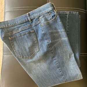 New York & Company Women's Blue Straight Jeans